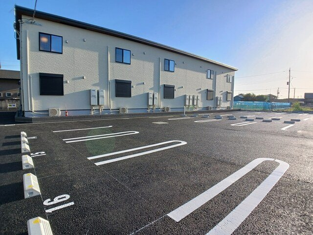 クラール高萩Ｂの駐車場