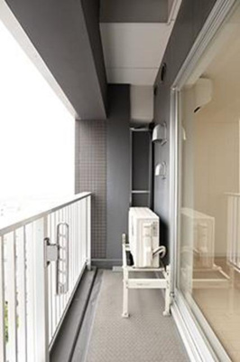【バルコニー】 | パークフラッツ松戸 | ※写真は同タイプ住戸です。