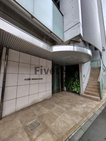 ミュゼ南麻布のエントランス