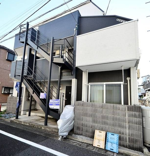 プランタン六町の外観
