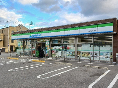 【周辺】 | アルカンシエル | ファミリーマート今治南宝来町店まで300m