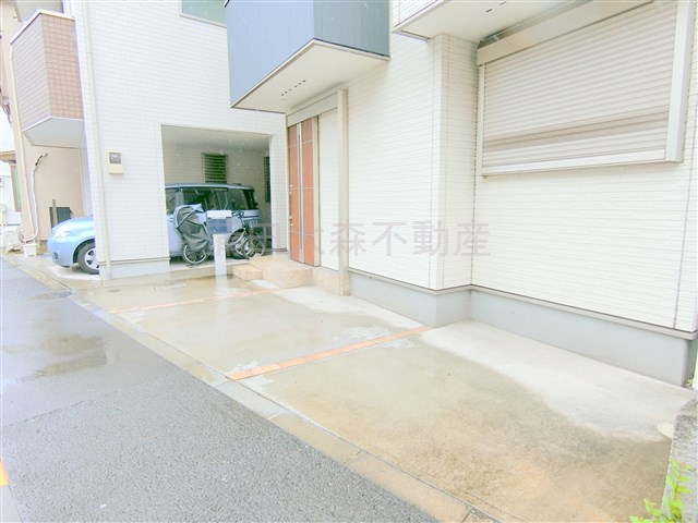 本羽田三丁目戸建ての駐車場|駐車場