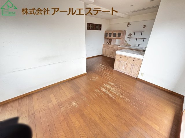 マーレ加古川駅前タワー　　JR「加古川駅」徒歩5分の居間・リビング