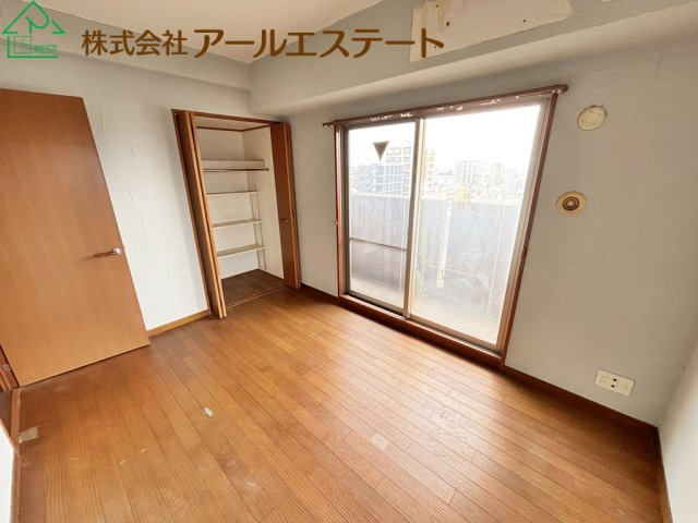マーレ加古川駅前タワー　　JR「加古川駅」徒歩5分の洋室