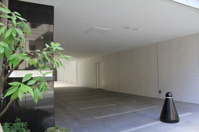 渋谷区恵比寿４丁目の賃貸マンションのロビー
