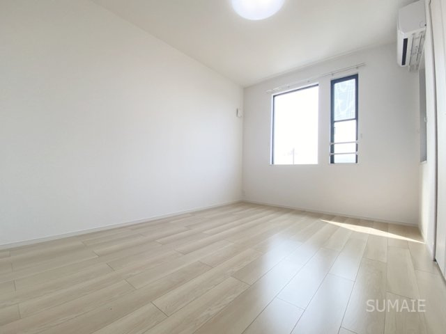 ヒカルサ西大宮の寝室|オールフローリングのお部屋です！
