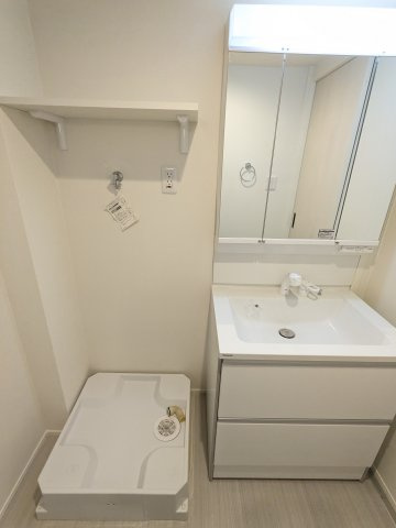 ハーモニーテラス志賀町Ⅷの洗面所