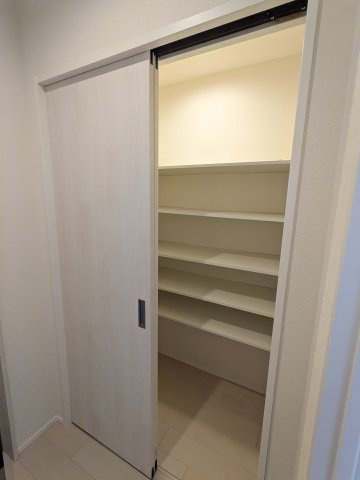ハーモニーテラス志賀町Ⅷの玄関|ｼｭｰｽﾞｲﾝｸﾛｰｾﾞｯﾄ
