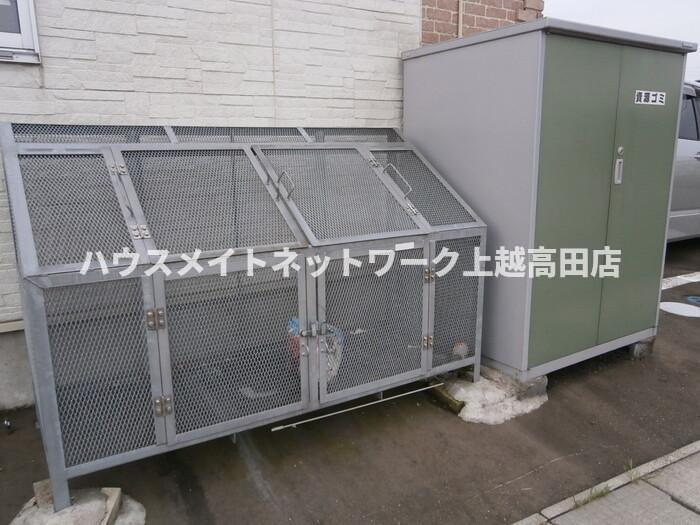 ラグナハウス　Ｂ棟のその他共用部分|敷地内ゴミステーション（市回収）