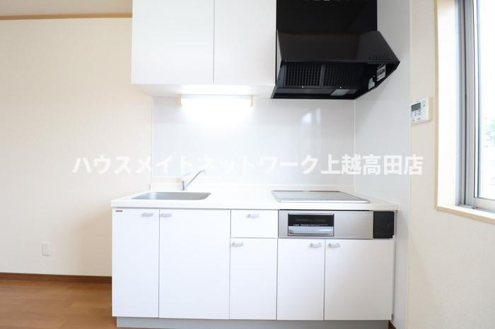 ラグナハウス　Ｂ棟のキッチン|キッチン（IHクッキングヒーター付）
