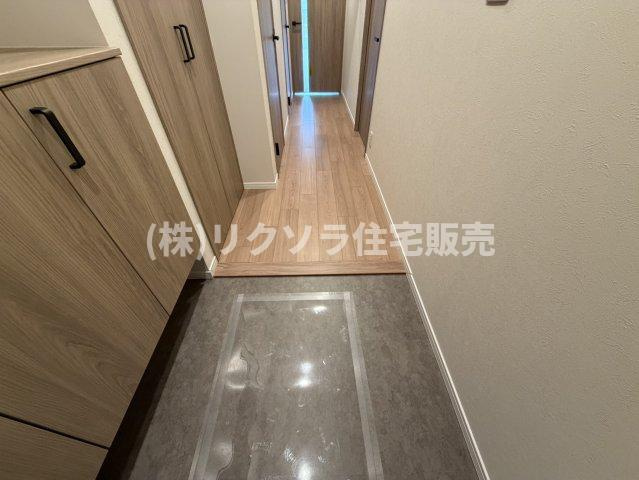 メゾン枚方リバーサイドのその他共用部分|エレベーターホール
■物件内覧・資金計画相談・住宅ローン相談、リフォーム相談、お問合せ受付中■
※当日・翌日のご内覧、ご相談はお電話でのお問合せがスムーズです！
