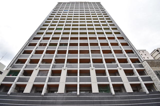 福岡市中央区長浜２丁目の賃貸マンションの外観