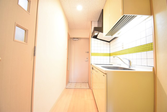 福岡市博多区博多駅南２丁目の賃貸マンションの居間・リビング