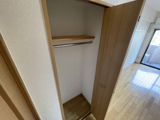 福岡市中央区大手門１丁目の賃貸マンションの収納