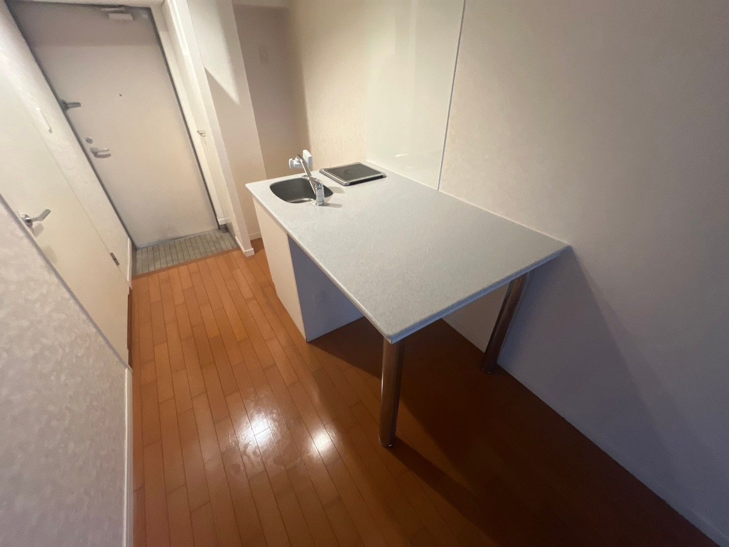 福岡市中央区春吉２丁目の賃貸マンションの内装