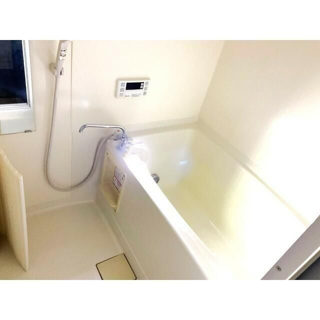 サクシードＴの浴室