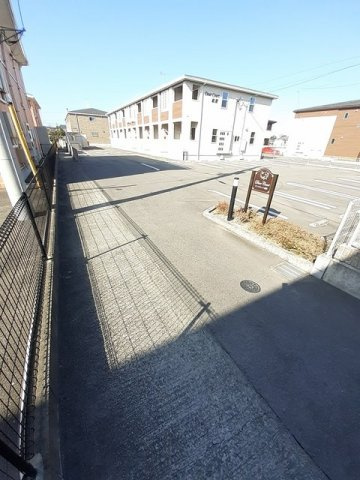 ディアコート船屋の駐車場