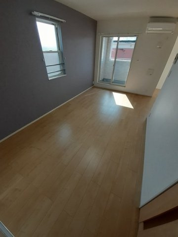 ディアコート船屋の居間・リビング