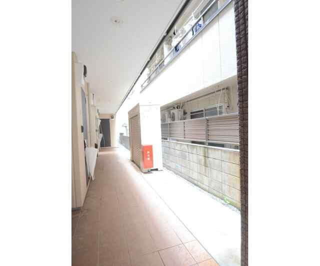 Ａｒｇｉｏｎｅ坂上のエントランス