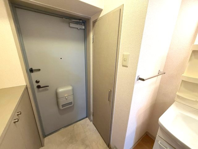 セファミ御影の玄関
