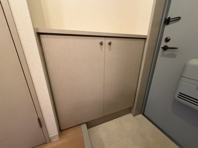 セファミ御影の玄関