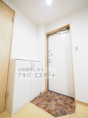 【玄関】 | ウエストガーデン六町