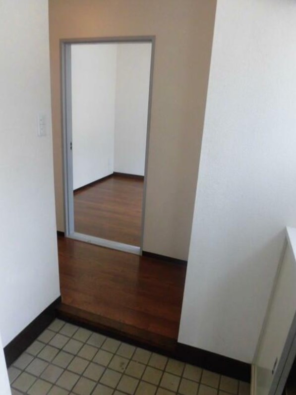 篠ハイツ1号棟のその他