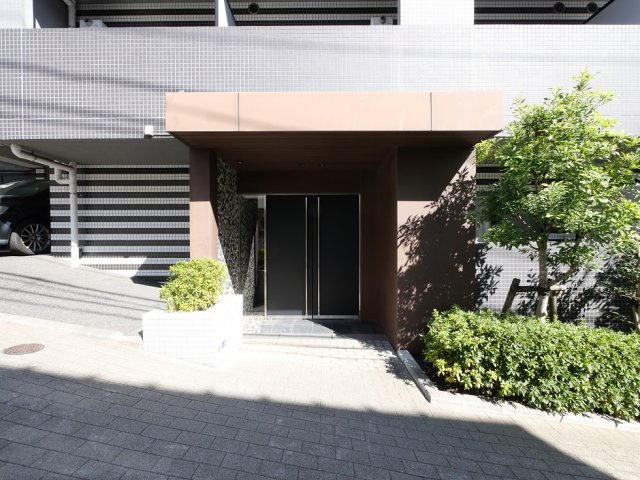 PREMIUM CUBE 不動前DEUXの外観