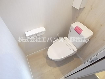 【トイレ】 | AQUE16 | 清潔感のあるトイレです
