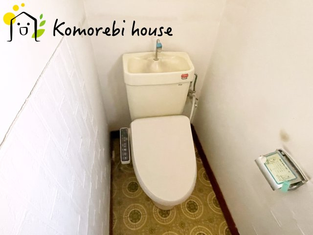 桶川市坂田西3丁目　中古一戸建てのトイレ|26.7.10撮影済み
