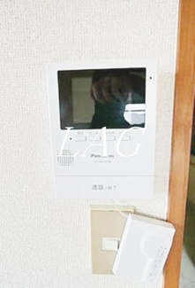 【セキュリティ】 | グローリ春愛 | モニター付きインターフォンです。