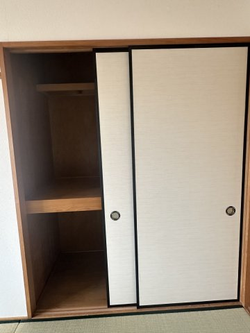 フォレスト本郷Ａ棟の収納