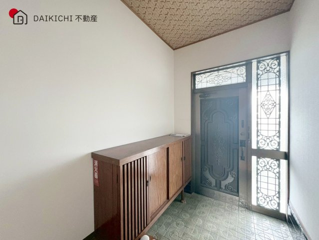 【玄関】 | 鴻巣市八幡田　中古戸建