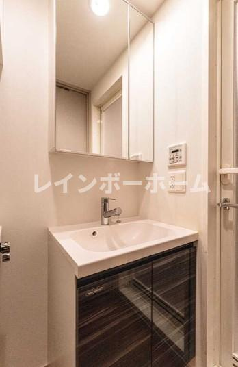 AZEST亀戸Ⅱの独立洗面台