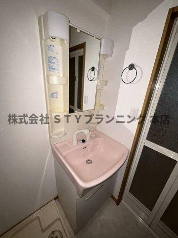 仲介手数料0円！第二若葉ビルの独立洗面台