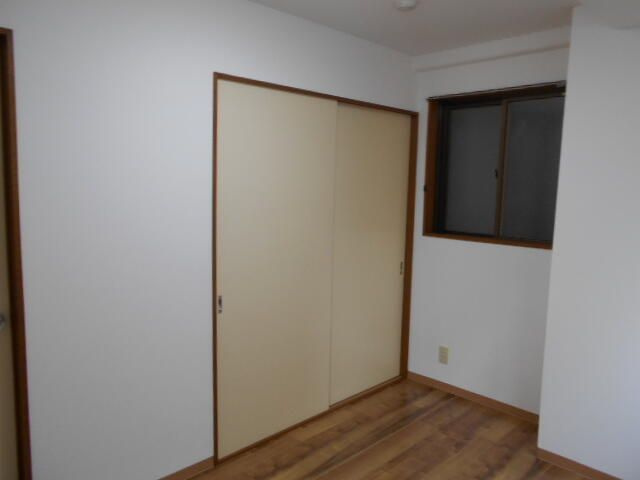 蔵前四ビルの収納