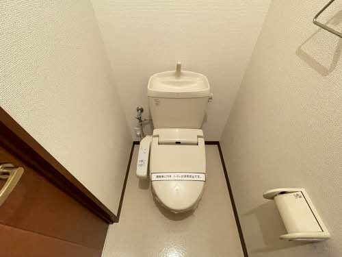 熊本市中央区出水７丁目のアパートのトイレ