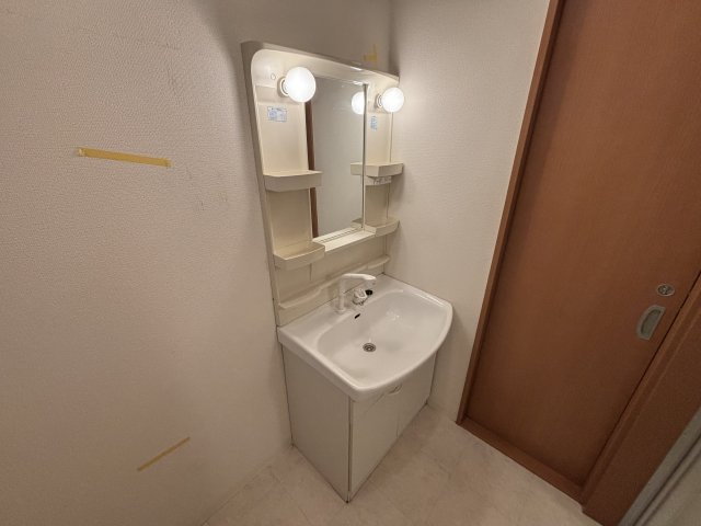 本山北町ハイツの洗面所