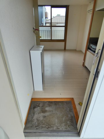 【玄関】