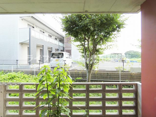 エルムコートのエントランス