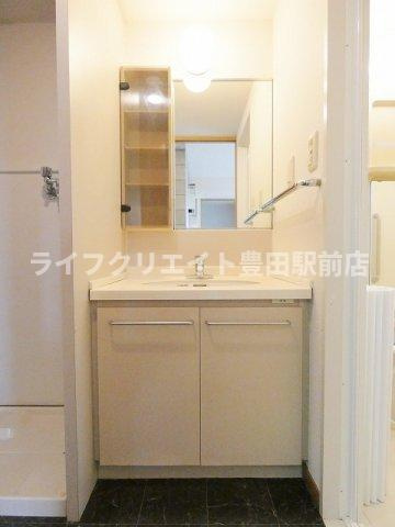 エルムコートの洗面所
