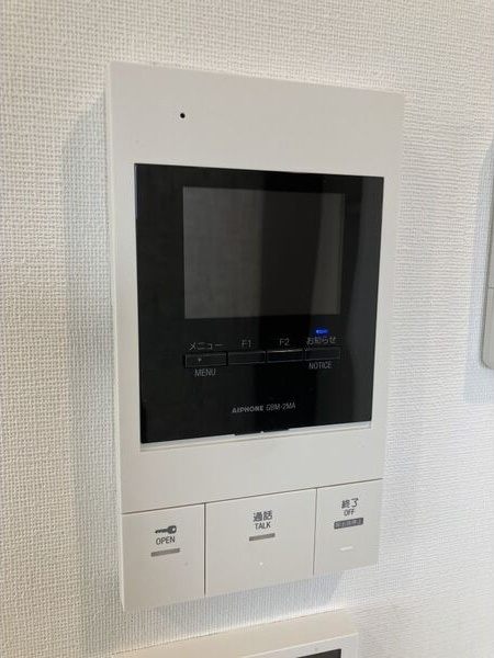 ウェル東海通のセキュリティ|モニター付きインターホン