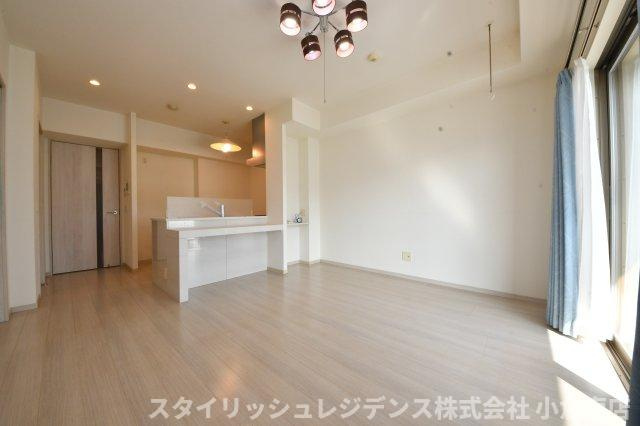 サンパーク企救丘グラッセ の洋室