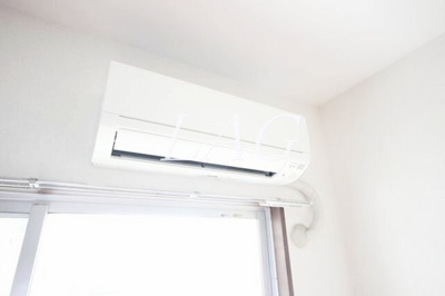 【設備】 | サンパレス池田93 | エアコンです。