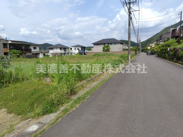 ６７０４２　岐阜市日野北４丁目土地