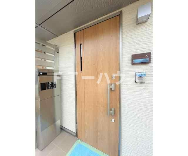 ＤＥＬＩＧＨＴ　ＰＯＲＴＥＲの玄関