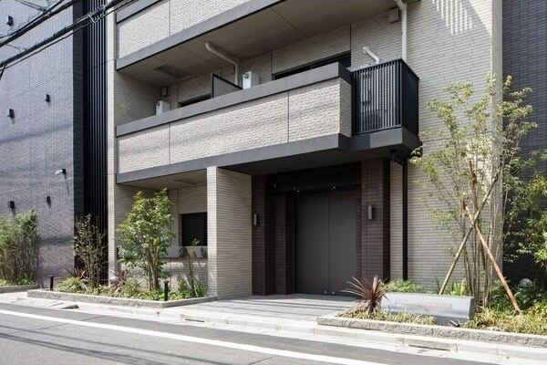 コンポジット新宿柏木