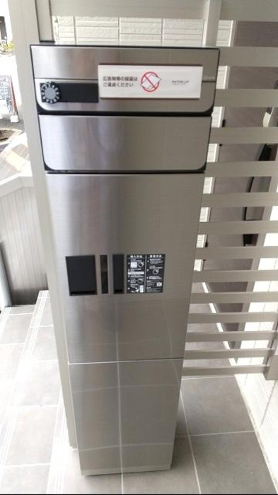 セレスティア北小岩のエントランス