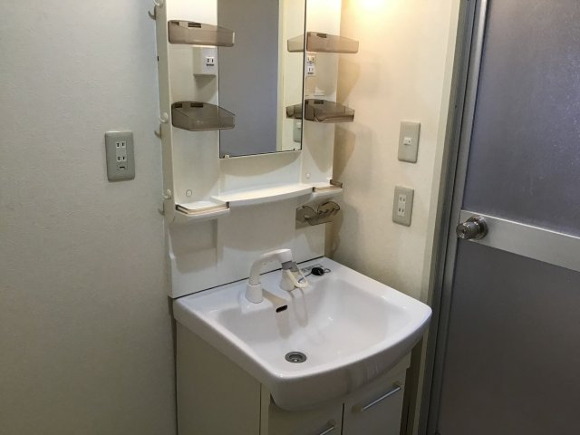 グリーンプラザ港南台の洗面所|※他号室写真※現況有姿となります。