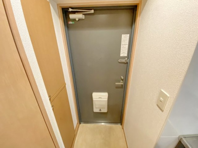 【玄関】 | ツインズ